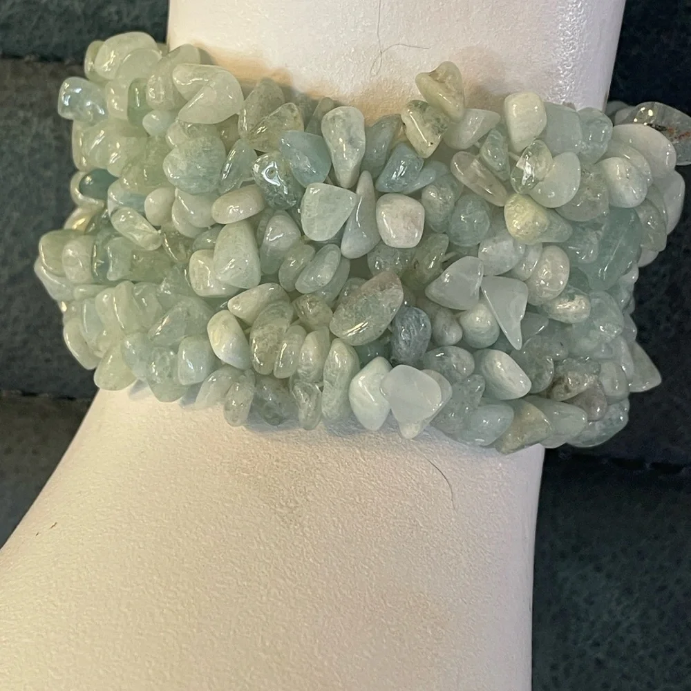 Natural Aquamarine Stretch Gemstone Nugget Cuff | Crystal Healing Jewelry 🧘♀️ - Picture 1 of 8